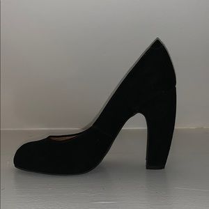 Kimchi Blue - Black Suede Classic Heels